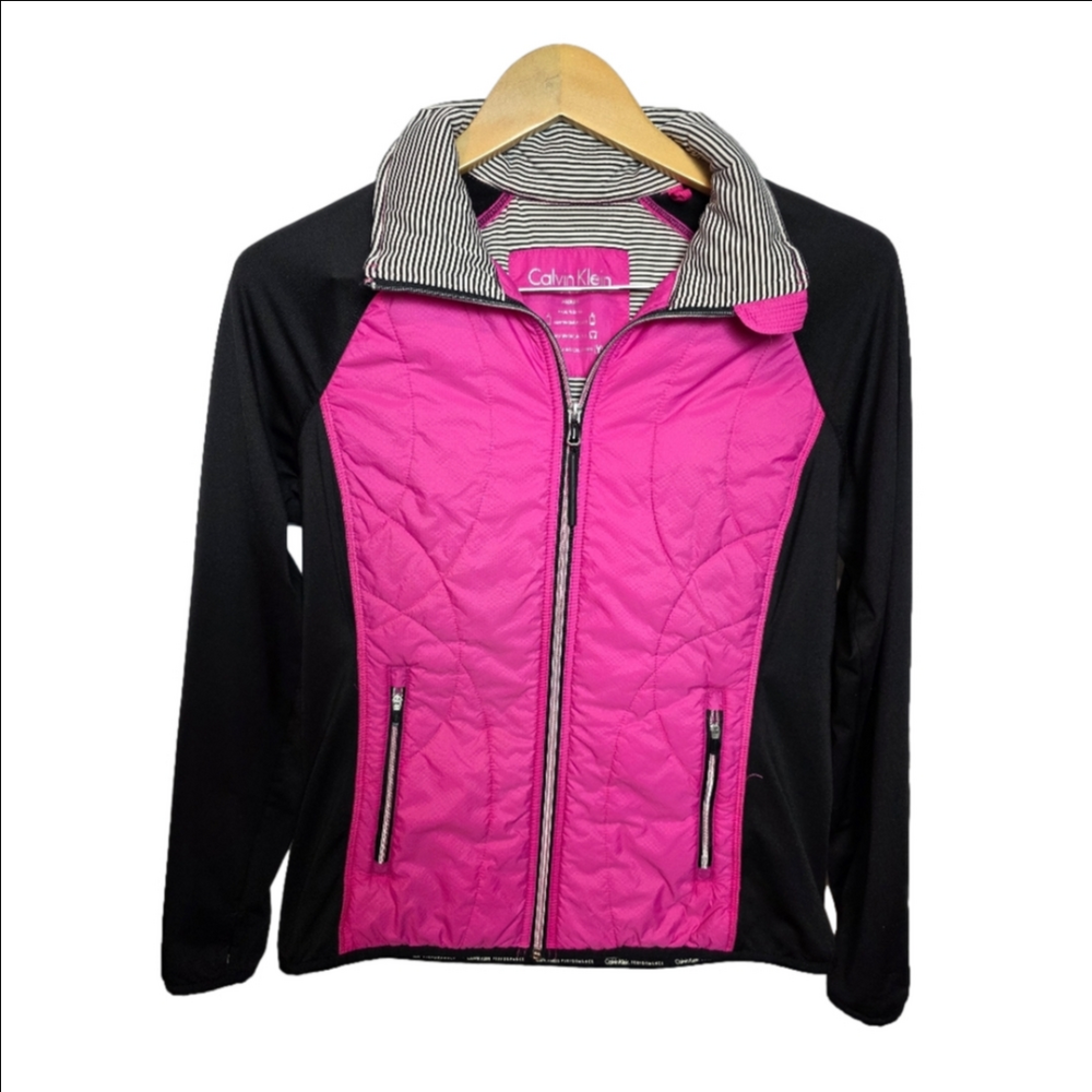 CK Performance Puffer Hybrid Running Jacket with Thumbholes & Media Port - M